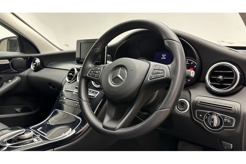 Used Mercedes-Benz C Class 2016 for sale - 78145617: Photo 29