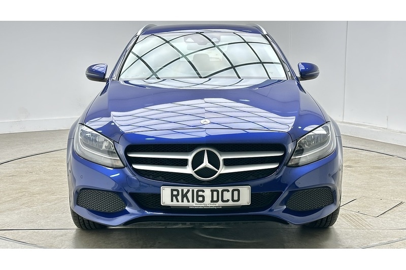 Used Mercedes-Benz C Class 2016 for sale - 78145617: Photo 4