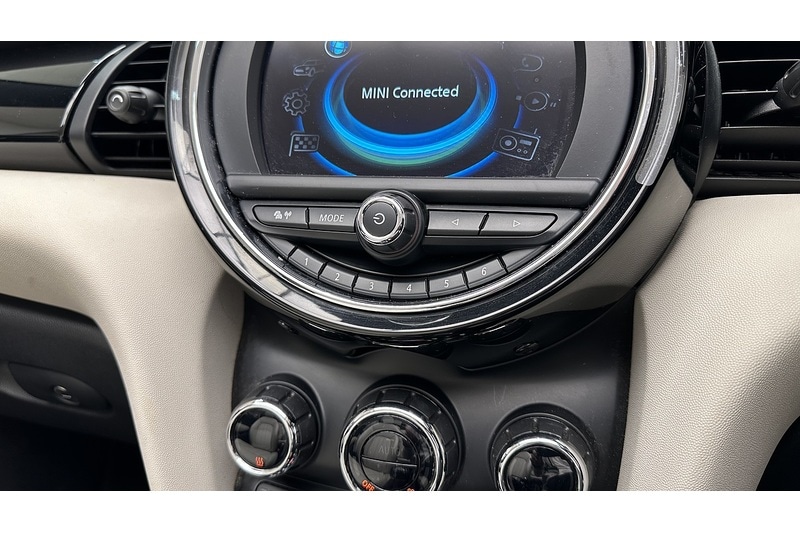 Used MINI Convertible 2018 for sale - 77558345: Photo 43