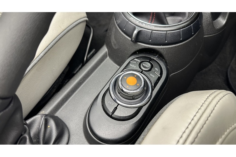 Used MINI Convertible 2018 for sale - 77558345: Photo 47