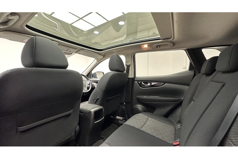 Used Nissan Qashqai 2016 for sale - 76784454: Photo 23