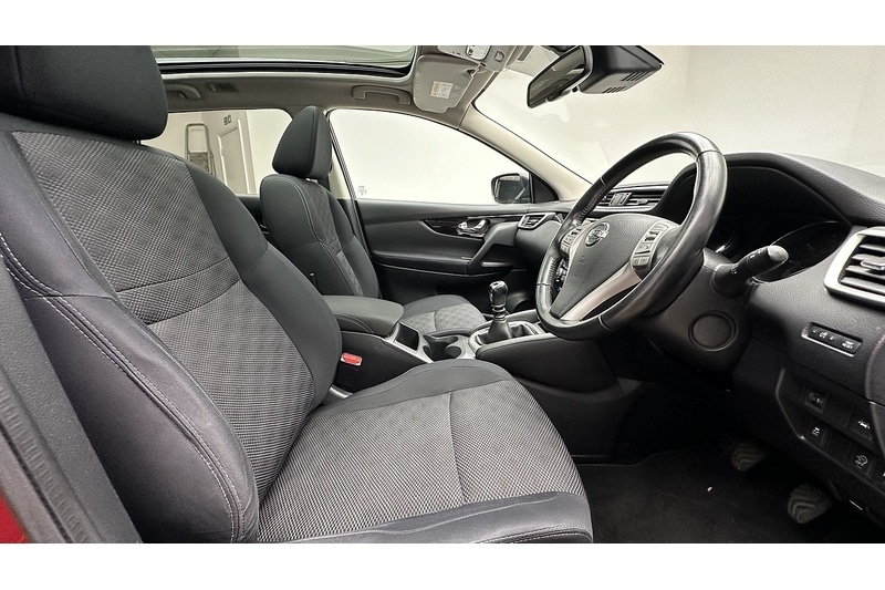 Used Nissan Qashqai 2016 for sale - 76784454: Photo 27