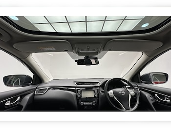 Used Nissan Qashqai 2016 for sale - 76784454: Photo