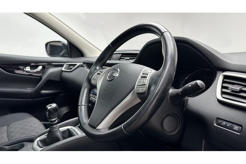 Used Nissan Qashqai 2016 for sale - 76784454: Photo 31