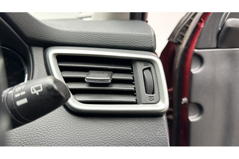 Used Nissan Qashqai 2016 for sale - 76784454: Photo 35