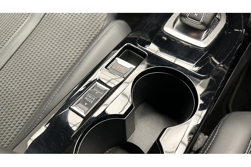 Used Peugeot 2008 2022 for sale - 77530321: Photo 48