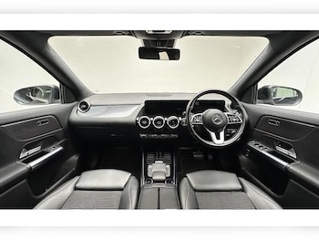 Used Mercedes-Benz GLA 2020 for sale - 76784524: Photo