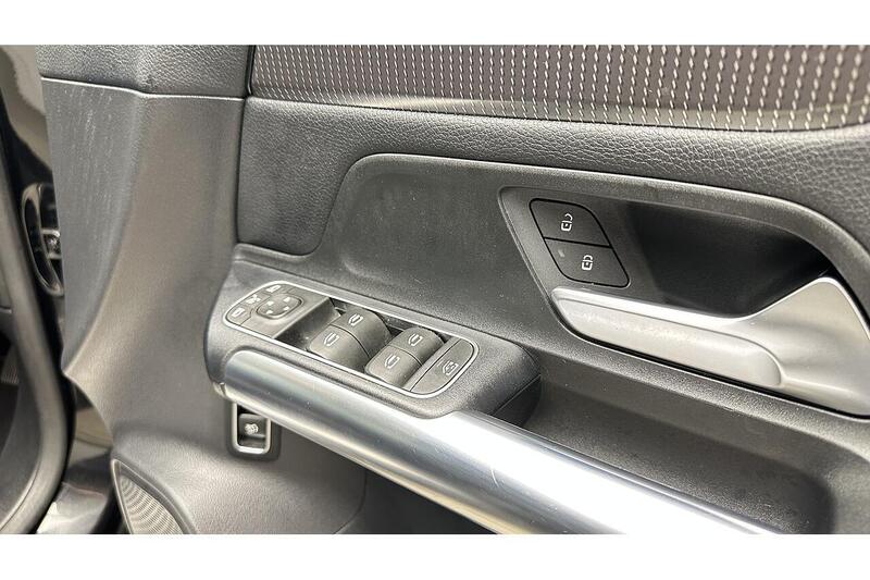 Used Mercedes-Benz GLA 2020 for sale - 76784524: Photo 31