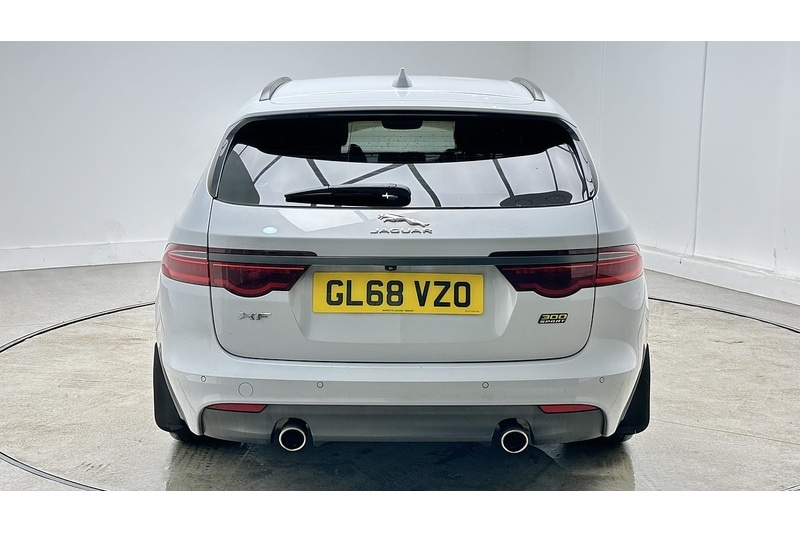 Used Jaguar XF 2019 for sale - 76784588: Photo 11