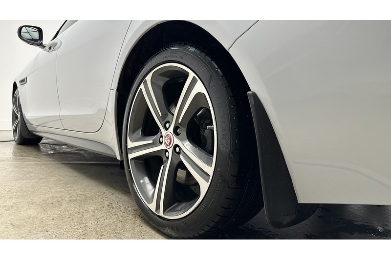 Used Jaguar XF 2019 for sale - 76784588: Photo 19