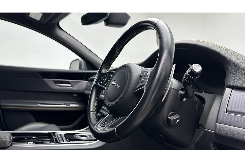 Used Jaguar XF 2019 for sale - 76784588: Photo 34