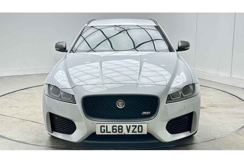Used Jaguar XF 2019 for sale - 76784588: Photo 5