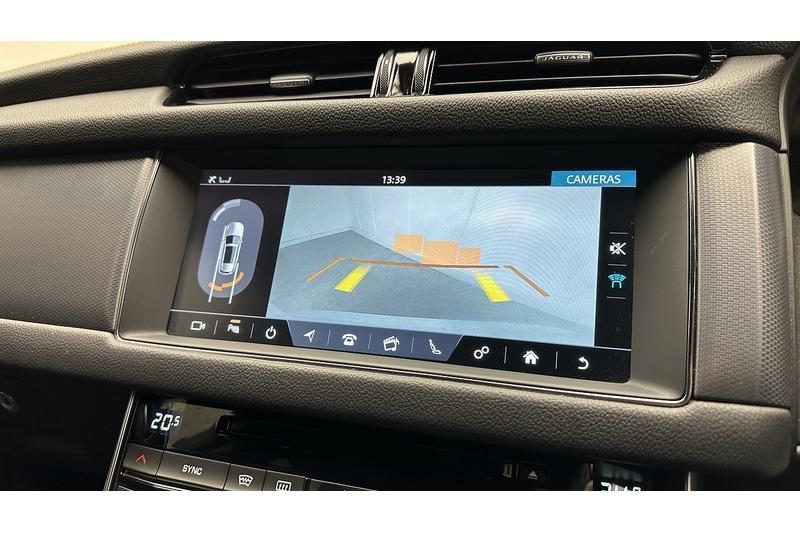 Used Jaguar XF 2019 for sale - 76784588: Photo 50