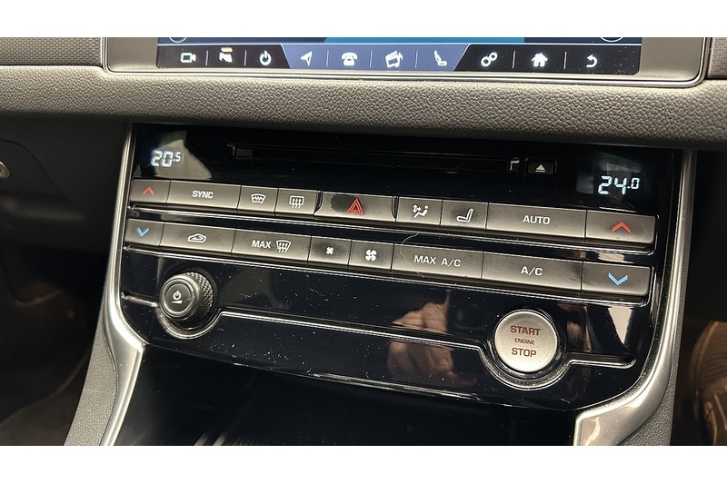 Used Jaguar XF 2019 for sale - 76784588: Photo 51