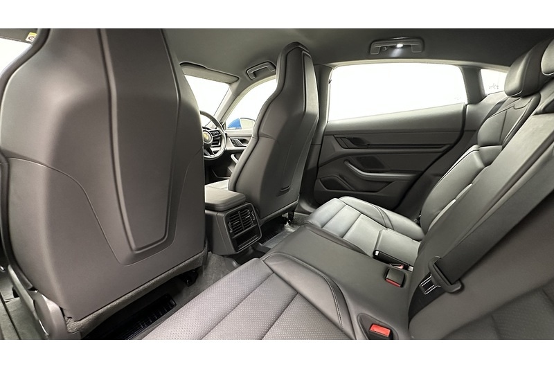 Used Porsche Taycan 2023 for sale - 77974530: Photo 21