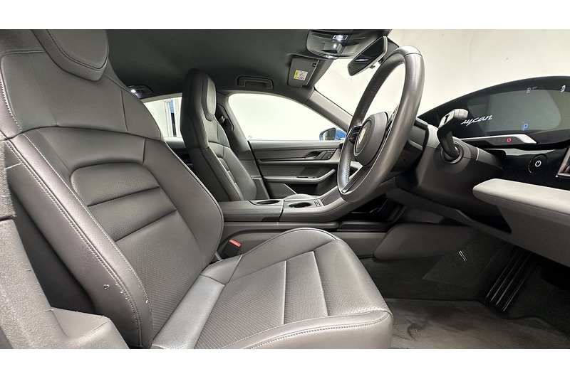 Used Porsche Taycan 2023 for sale - 77974530: Photo 25