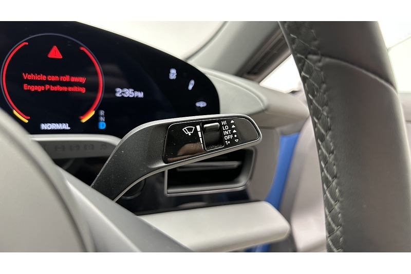 Used Porsche Taycan 2023 for sale - 77974530: Photo 35