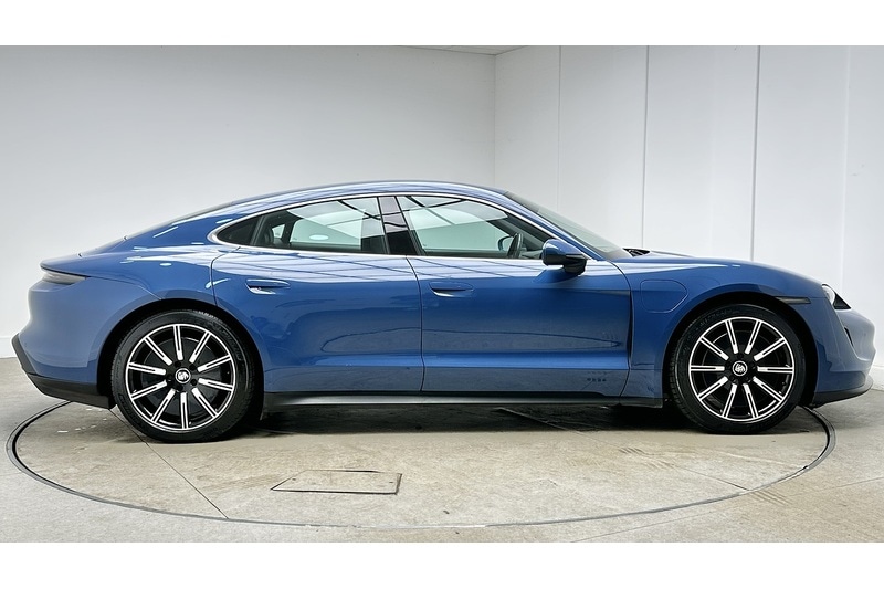 Used Porsche Taycan 2023 for sale - 77974530: Photo 5