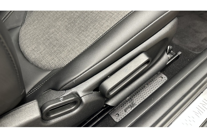 Used MINI Electric Hatch 2023 for sale - 76910751: Photo 33