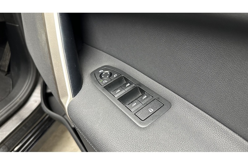 Used BMW iX 2022 for sale - 77318211: Photo 38