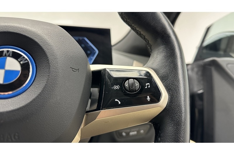 Used BMW iX 2022 for sale - 77318211: Photo 46