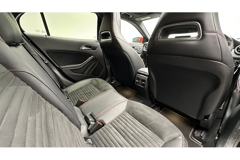 Used Mercedes-Benz GLA 2017 for sale - 76784429: Photo 30