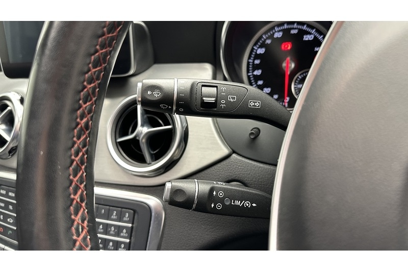 Used Mercedes-Benz GLA 2017 for sale - 76784429: Photo 40