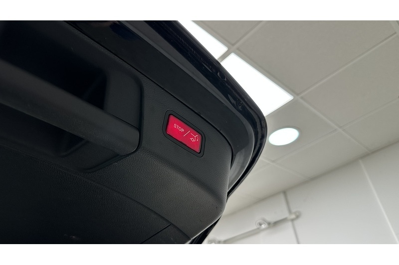 Used Mercedes-Benz GLA 2017 for sale - 76784429: Photo 59