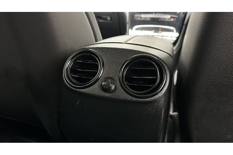 Used Mercedes-Benz GLC 2019 for sale - 78122322: Photo 27