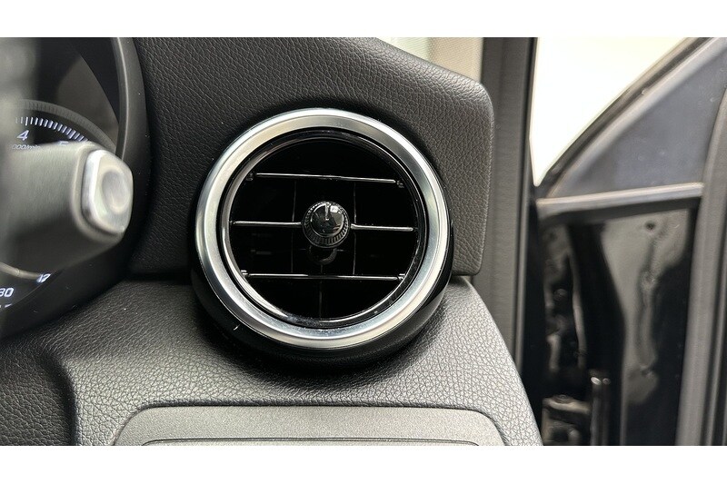 Used Mercedes-Benz GLC 2019 for sale - 78122322: Photo 33