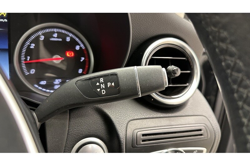 Used Mercedes-Benz GLC 2019 for sale - 78122322: Photo 36