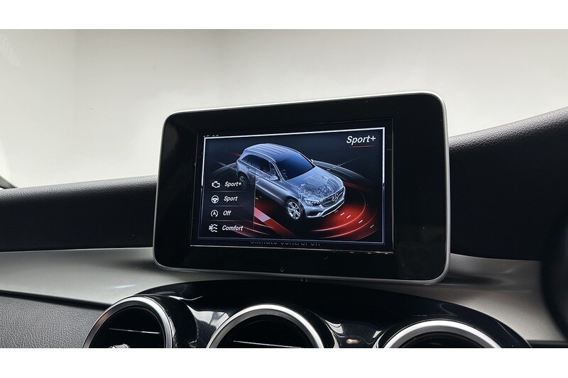 Used Mercedes-Benz GLC 2019 for sale - 78122322: Photo 44