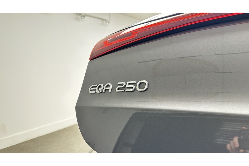 Used Mercedes-Benz EQA 2021 for sale - 76784283: Photo 15