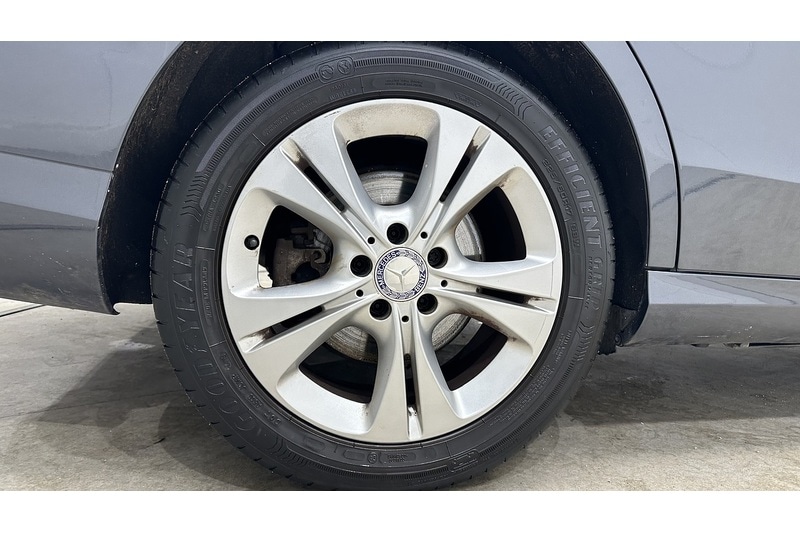 Used Mercedes-Benz C Class 2015 for sale - 77568383: Photo 16