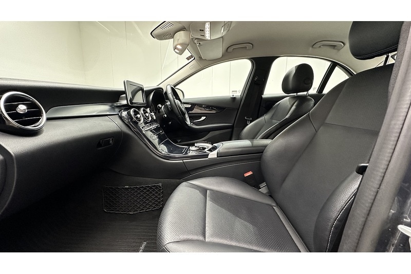 Used Mercedes-Benz C Class 2015 for sale - 77568383: Photo 20