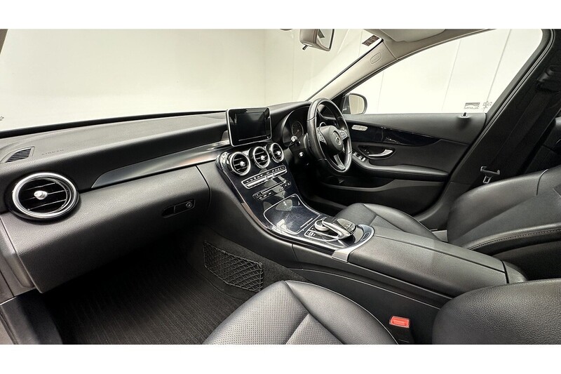 Used Mercedes-Benz C Class 2015 for sale - 77568383: Photo 21