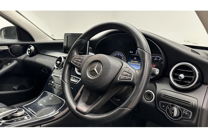 Used Mercedes-Benz C Class 2015 for sale - 77568383: Photo 28