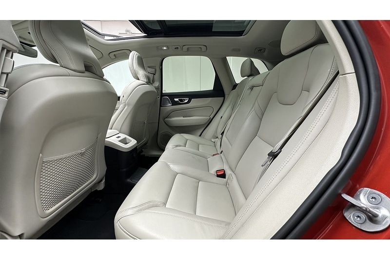 Used Volvo XC60 2022 for sale - 76784289: Photo 27