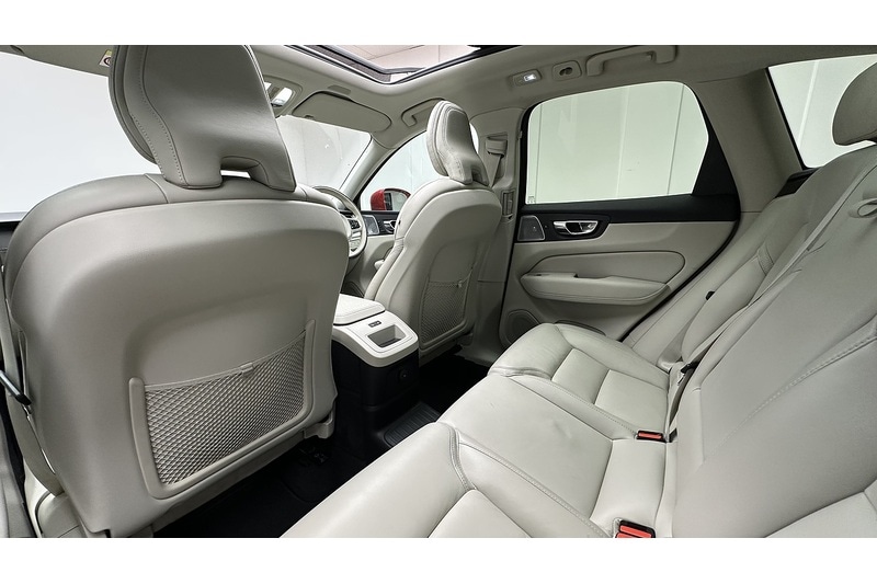 Used Volvo XC60 2022 for sale - 76784289: Photo 28