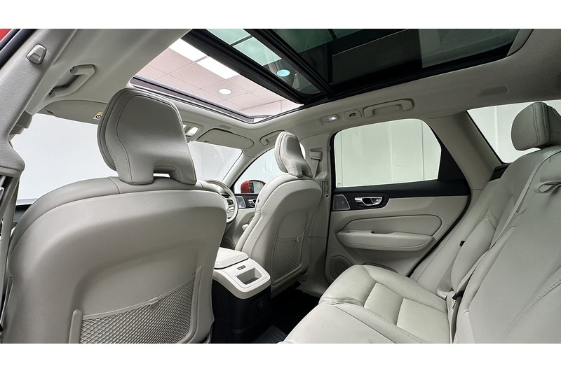 Used Volvo XC60 2022 for sale - 76784289: Photo 29