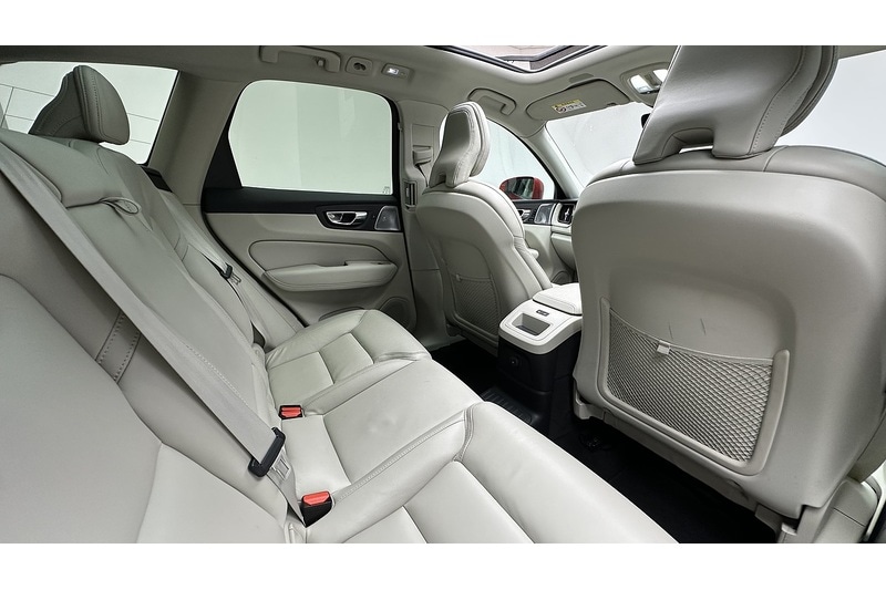 Used Volvo XC60 2022 for sale - 76784289: Photo 31