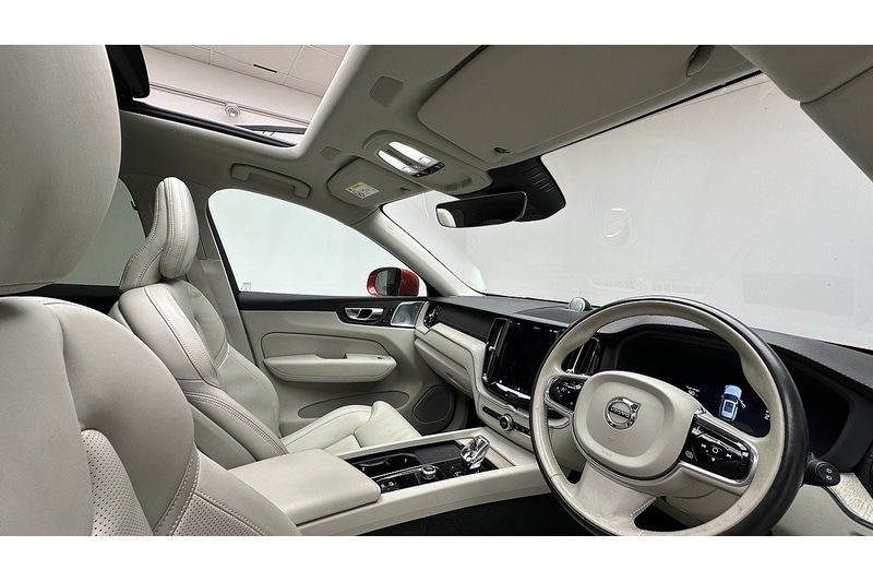 Used Volvo XC60 2022 for sale - 76784289: Photo 36