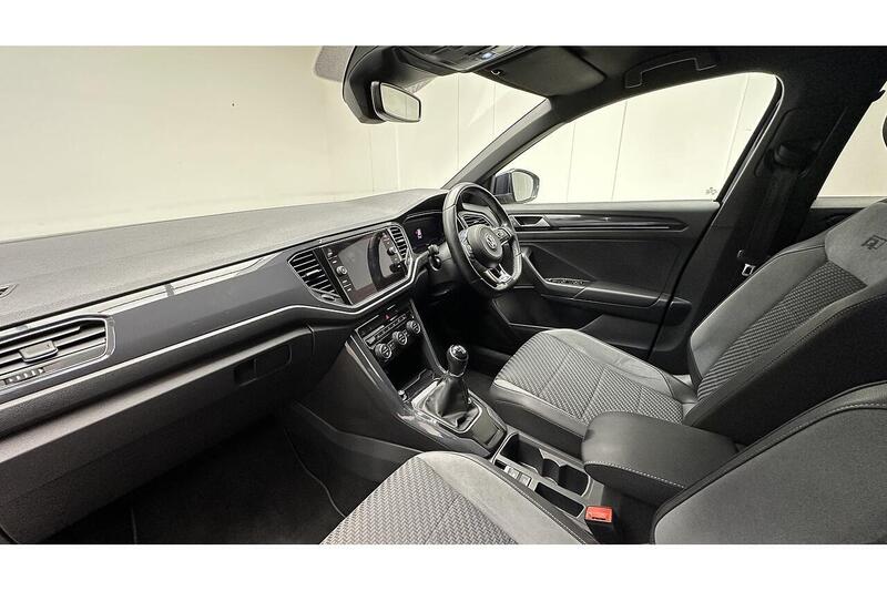 Used Volkswagen T-Roc 2019 for sale - 76784349: Photo 23