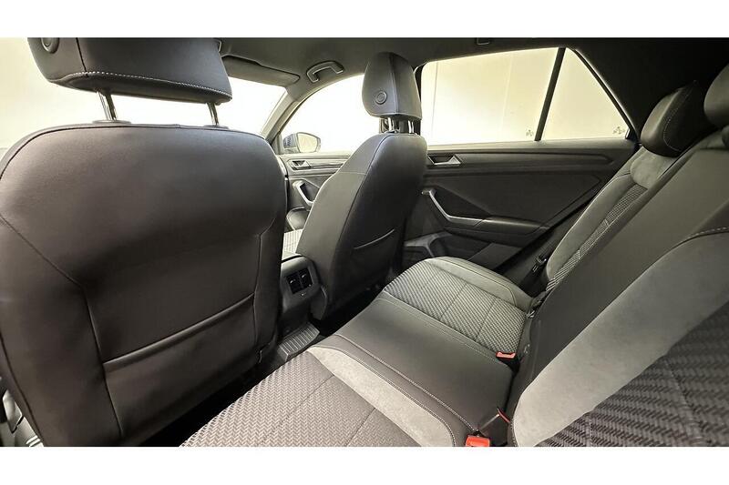 Used Volkswagen T-Roc 2019 for sale - 76784349: Photo 26