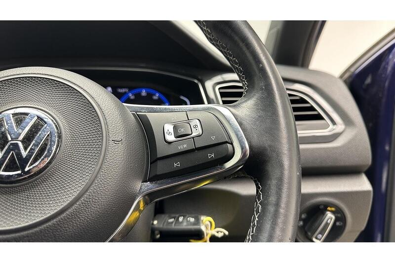 Used Volkswagen T-Roc 2019 for sale - 76784349: Photo 40