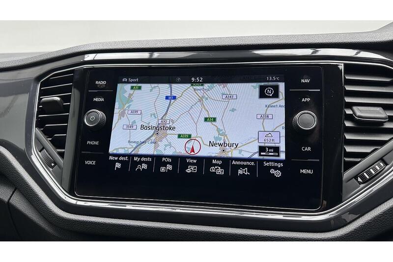 Used Volkswagen T-Roc 2019 for sale - 76784349: Photo 45