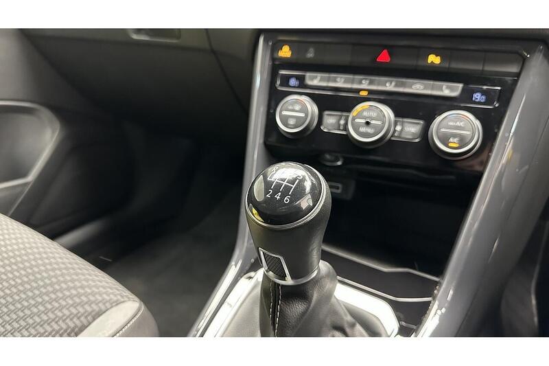 Used Volkswagen T-Roc 2019 for sale - 76784349: Photo 47