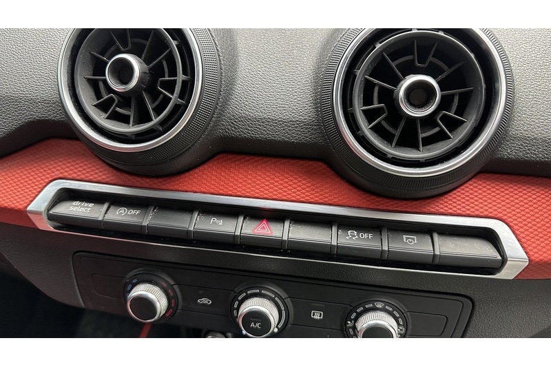 Used Audi Q2 2017 for sale - 78197539: Photo 44