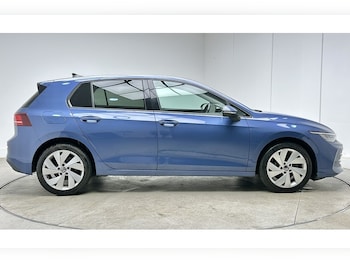 Used Volkswagen Golf 2024 for sale - 79124644: Photo