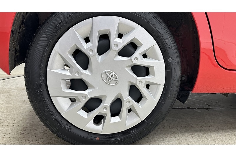 Used Toyota AYGO 2021 for sale - 76784459: Photo 16